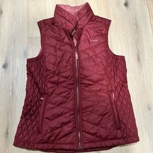 L.L. Bean womens large regular zip up vest